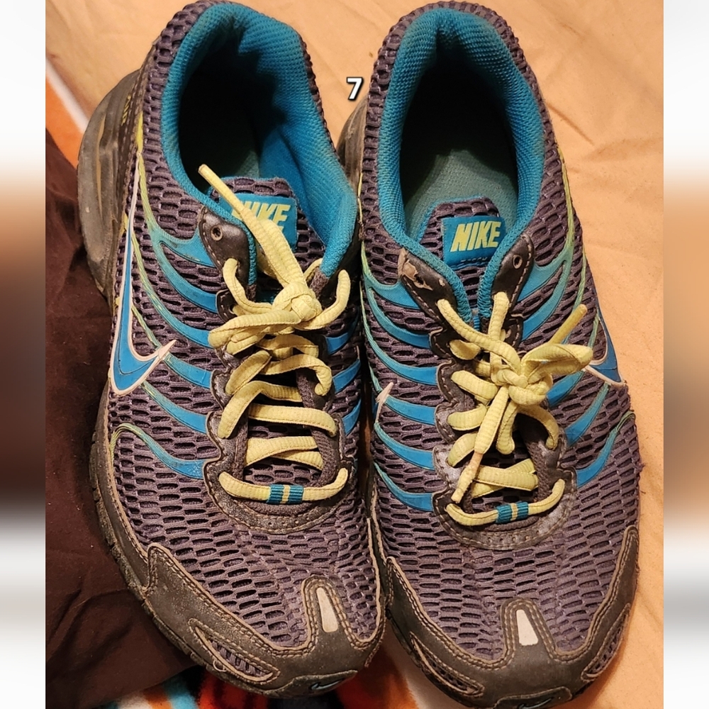 Nike Teal and Charcoal Athletic Sneakers